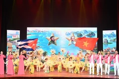 An art performance at the eremony marking the 65th anniversary of Vietnam-Cuba diplomatic relations (1960-2025) in Ho Chi Minh City (Photo: VNA)
