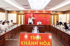 The working session between the Ministry of Culture, Sports and Tourism and the People’s Committee of Khanh Hoa province (Photo: VNA)