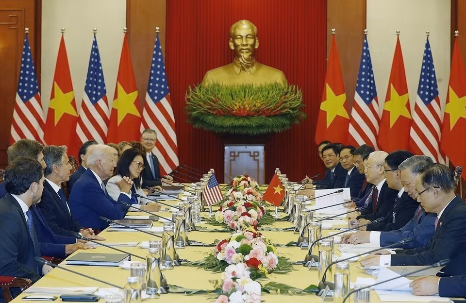 High-level talks between Party General Secretary Nguyen Phu Trong and US President Joe Biden on September 10, 2023, in Hanoi result in a Joint Statement upgrading the Vietnam-US relationship to a Comprehensive Strategic Partnership for Peace, Cooperation, and Sustainable Development. (Photo: Tri Dung - VNA)