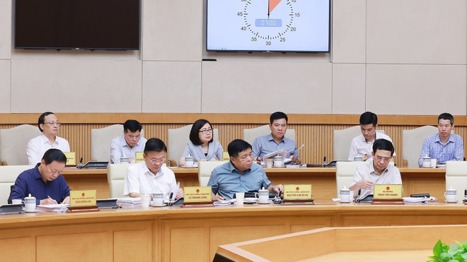 vna-potal-thu-tuong-chu-tri-phien-hop-chinh-phu-chuyen-de-ve-xay-dung-phap-luat-thang-9-nam-2025-phien-thu-hai-8272856.jpg