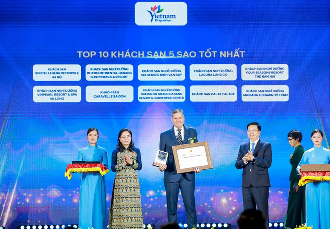 vna-potal-le-trao-giai-thuong-du-lich-viet-nam-nam-2025-8300161.jpg