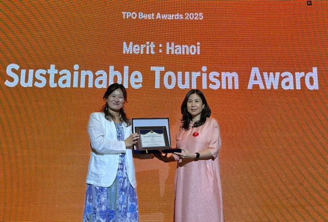vna-potal-ha-noi-duoc-vinh-danh-du-lich-ben-vung-tang-toc-chuyen-doi-xanh-nang-tam-diem-den-826659910-13-4-29.jpg