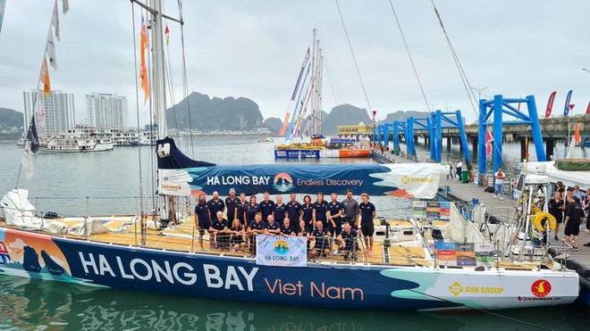 Ha Long Bay hosts the Clipper 2023-24 Round the World Yacht Race. (Photo: VNA)