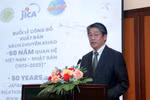 Japanese Ambassador to Vietnam Ito Naoki delivers a speech at the event. (Photo: VietnamPlus)