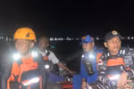 The joint SAR team conducts a search for the victims of the Long Boat ship that sank in the Grandma Strait, Batam City Waters, Riau Islands, June 25, 2025. (Photo: voi.id)