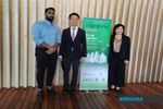Thai Chamber of Commerce vice-chairman Visit Limlurcha (middle) (Photo: Bernama)