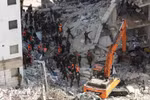 Devastation following Iran's missile attack in Bat Yam, Israel. (Photo: Xinhua/VNA)