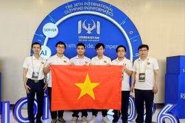 Vietnam’s four-member IOI 2026 team. (Photo: MOET) 