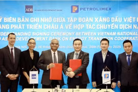 delegates at the event (Photo:petrolimex.com.vn)