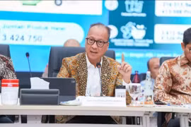 Indonesian Industry Minister Agus Gumiwang Kartasasmita speaks at a forum. (Photo Courtesy of Indonesia's Industry Ministry) 