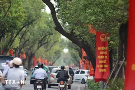 Main streets in Hue city are decorated with banners and propaganda posters promoting the upcoming elections. (Photo: VNA) 