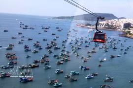 The world’s longest over-sea cable car to Hon Thom Island in the Phu Quoc special zone, An Giang province. (Photo: VNA) 