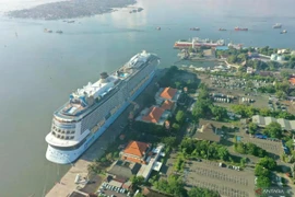 The 'Anthem of the Seas' cruise ship docked at Benoa Port in Denpasar, Bali, on February 28, 2025. (Photo: ANTARA) 