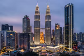 A view of Kuala Lumpur at night (Photo: techforgoodinstitute.org)
