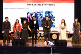 Artists at the event (Photo: VNA)