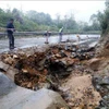 A landslide at Km159+150 on the western branch of the Ho Chi Minh road, in Quang Tri province. (Photo: VNA)