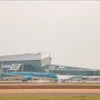 A wide-body Boeing 787-9 aircraft operated by Vietnam Airlines lands safely at Long Thanh International Airport in a test flight on December 15. (Photo: VNA)