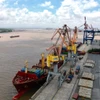 Export cargo ships at Tan Vu port, Hai Phong city (Photo: VNA)