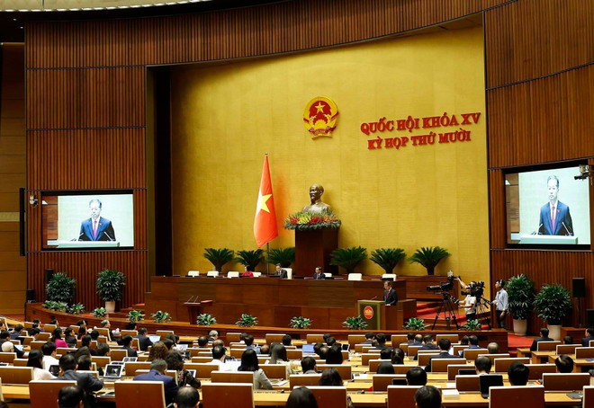 vna-potal-chanh-an-toa-an-nhan-dan-toi-cao-nguyen-van-quang-tuyen-the-nham-chuc-8397874.jpg
