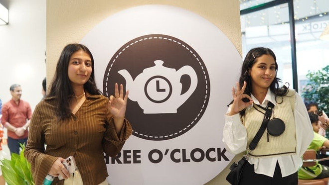 three-oclock-india-vna.jpg