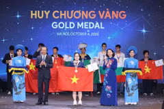 Vietnam wins six gold medals at International Olympiad on Astronomy and Astrophysics