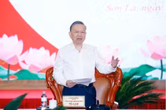 Top leader asks Son La to become agro-processing, tourism hub