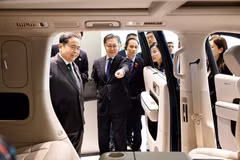 Vietnam seeks stronger high-tech cooperation with Chinese firms