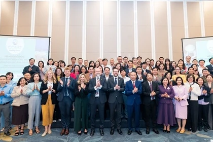 At the launch of COAST initiative in Hanoi (Photo: British Embassy in Hanoi)