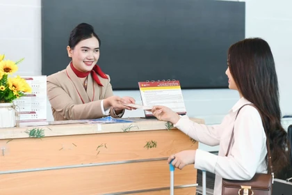 During the Tet holiday from February 14–22, Phu Quoc International Airport handles 767 flights and more than 260,473 passengers. (Photo: VNA)