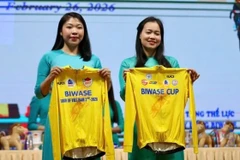 The two most prestigious jerseys of the two tournaments (Photo: nhandan.vn)