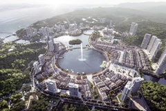 Perspective of the luxury tourism and entertainment complex with casino at Van Don Economic Zone. (Photo published by VNA)
