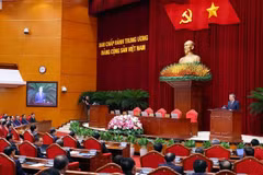 At the closing ceremony of the 13th Party Central Committee's 12th plenum (Photo: VNA)