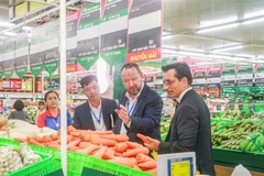 Thailand Trade Representative Umesh Pandey visits the MM Mega Market Vietnam during his working visit to Vietnam. (Photo courtesy of the company)