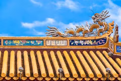The poem inscribed on the roof ridge of Ngo Mon Gate is part of the Poetry on Hue Royal Architecture collection, which was recognised by UNESCO as documentary heritage under the Memory of the World Programme for Asia and the Pacific. (Photo: qdnd.vn)