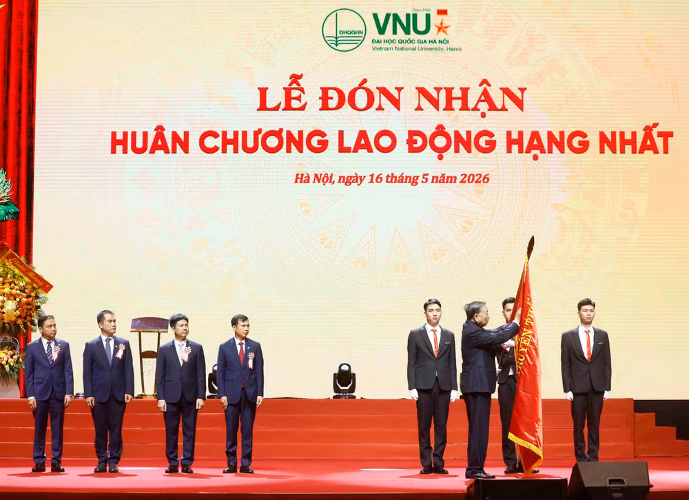 lam2.jpg