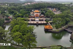 Hue heats up for tourism surge during national reunification – May Day break