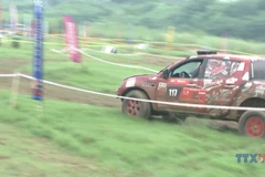 Tuyen Quang hosts 4th off-road racing competition