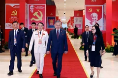 Party and State leaders attend preparatory session of 14th National Party Congress