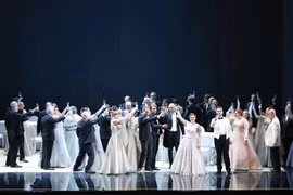 Artists of Italy's Teatro Lirico Giuseppe Verdi di Trieste perform the opera La Traviata. (Photo published by VNA)