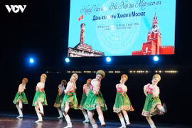 A performance of “Kalinka” at the art programme “Hanoi – Echoes of a Thousand Years.” (Photo: VOV)