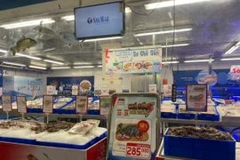 Seafood section with a wide range of products. (Illustrative photo: VNA)