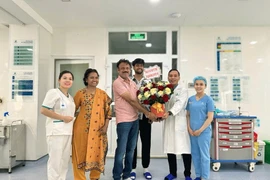 The Indian tourist discharged from hospital after near-drowning treatment. (Photo: danviet.vn)