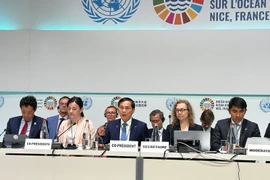 Deputy Prime Minister and Minister of Foreign Affairs Bui Thanh Son and Minister for Environmental Protection and Green Transition of Croatia Marija Vučković co-chair a panel discussion within the third United Nations Ocean Conference (UNOC 3). (Photo: VNA)