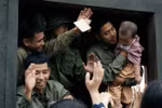 A scene of "Red Rain". The film has surpassed 150 billion VND on its sixth day in cinemas. (Photo: Galaxy Studio)