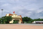 The Lao Bao (Vietnam) – Densavan (Laos) international border gate (Photo: VNA)