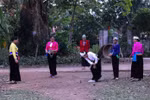 Muong folk spinning-top game enlivens festivals in Phu Tho