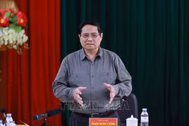 Prime Minister Pham Minh Chinh addresses the working session with Thanh Hoa officials on November 9. (Photo: VNA)