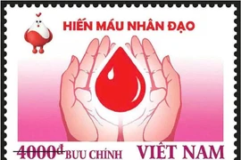 A stamp set dedicated to the theme of blood donation. (Photo: ictvietnam.vn) 