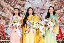 Nguyen Ngoc Kieu Duy (C) from the Mekong Delta city of Can Tho is crowned Miss National Vietnam 2024. (Photo: VNA)