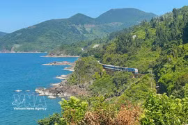 Captivating beauty of Lang Co Bay